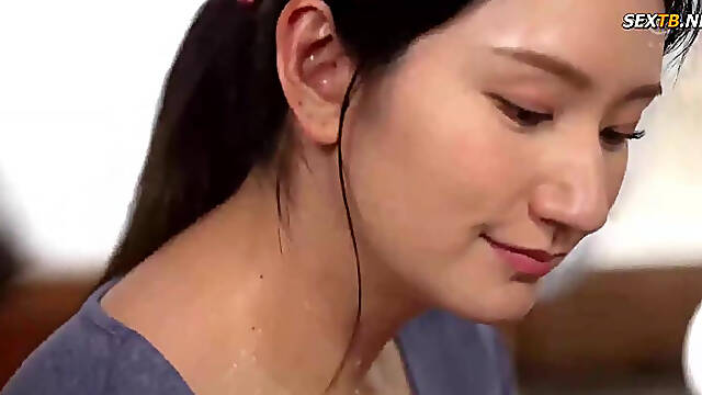 Reducing Mosaic] The Sweaty Married Woman Shook Her Hips So Rough That I Ended Up Cumming Inside Her Without Even Moving My Hips