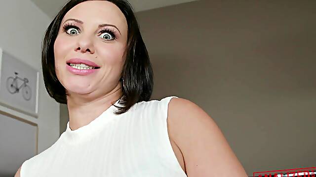 Alysa Gap with natural boobs enjoys while sucking a black cock