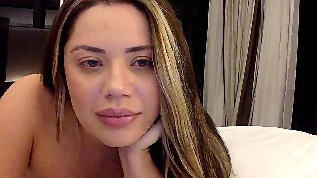Amateur his tall blonde fetish masturbating on live webcam