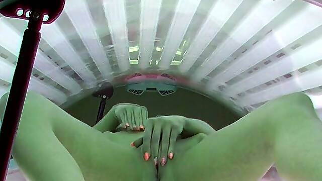 Sexy MILF masturbating in solarium