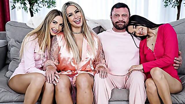 Khloe Kapri and Misty Meaner are enjoying intensive anal penetration