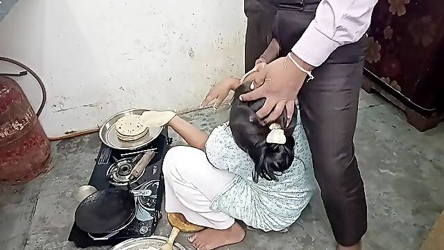 Indian desi step-mom fuck in kitchen