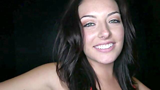 Blue eyed babe found a gloryhole