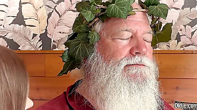 Barely legal teen is having sex with a horny grandpa and enjoying every single second of it