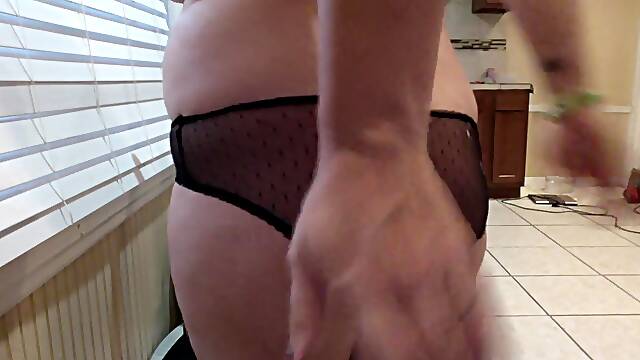 Uninvitedly, the mommy with the thick curves and inked skin dons an