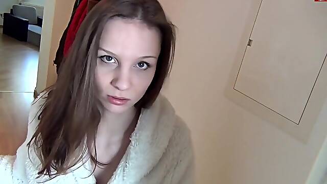 Mary Wet In Ficken Statt Miete Zahlen!!