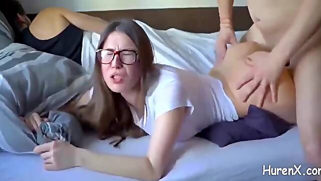 Mit Der Schwester Der Freundin Ficken