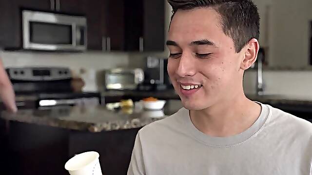 Jennifer White - Beautiful Stepmom