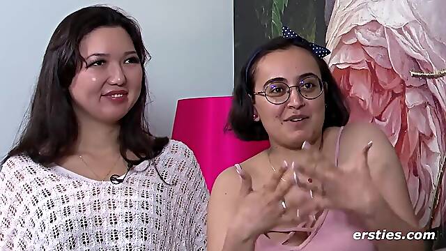 Grosser Natürlicher Busen, Deutsch Auf Muschi, Geile Votze Deutsch