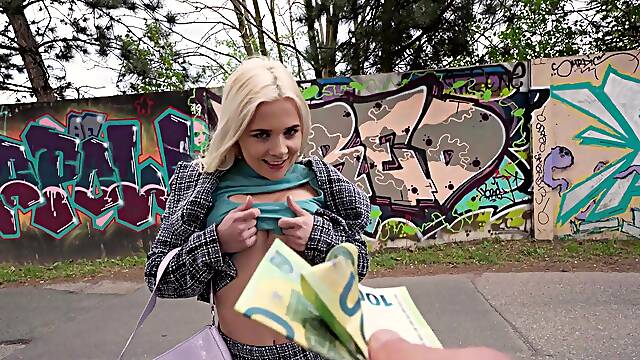 Martin Gun’s Blonde Passion Under Public Highway