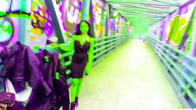 PARODY PLANET HULK PUBLIC OUTSIDE COUPLES COMICS REAL CARTOONS