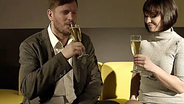 EXclusive mom anal porn with sensual Alysa Gap