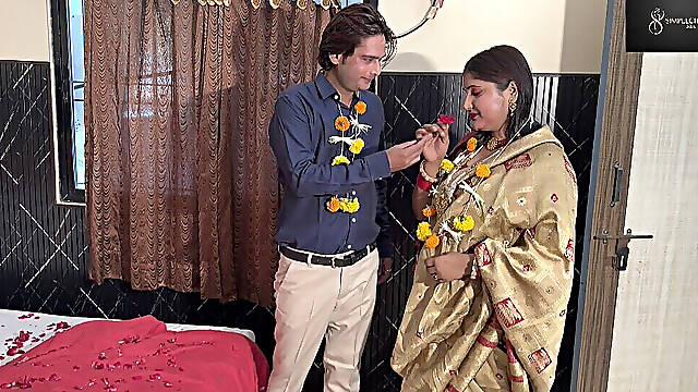 After Marrying the Newlywed Bride, the Husband Brought Her Home and Had Sex with Her on the Night of the Wedding.