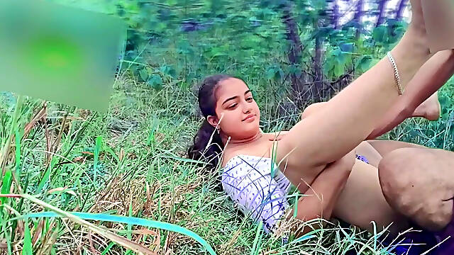 Desi Village girl jungle fuck with bf outdoor forest Sex video tight pussy fuck xxx